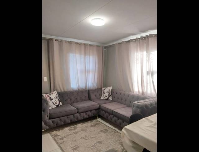 3 BEDROOM PROPERTY TO RENT IN RIVERBEND AH